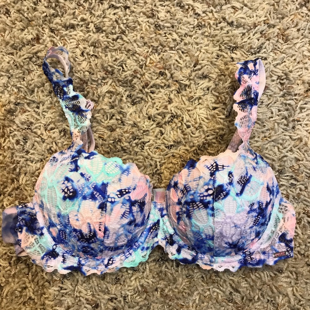 PINK Lace Push-up Bra